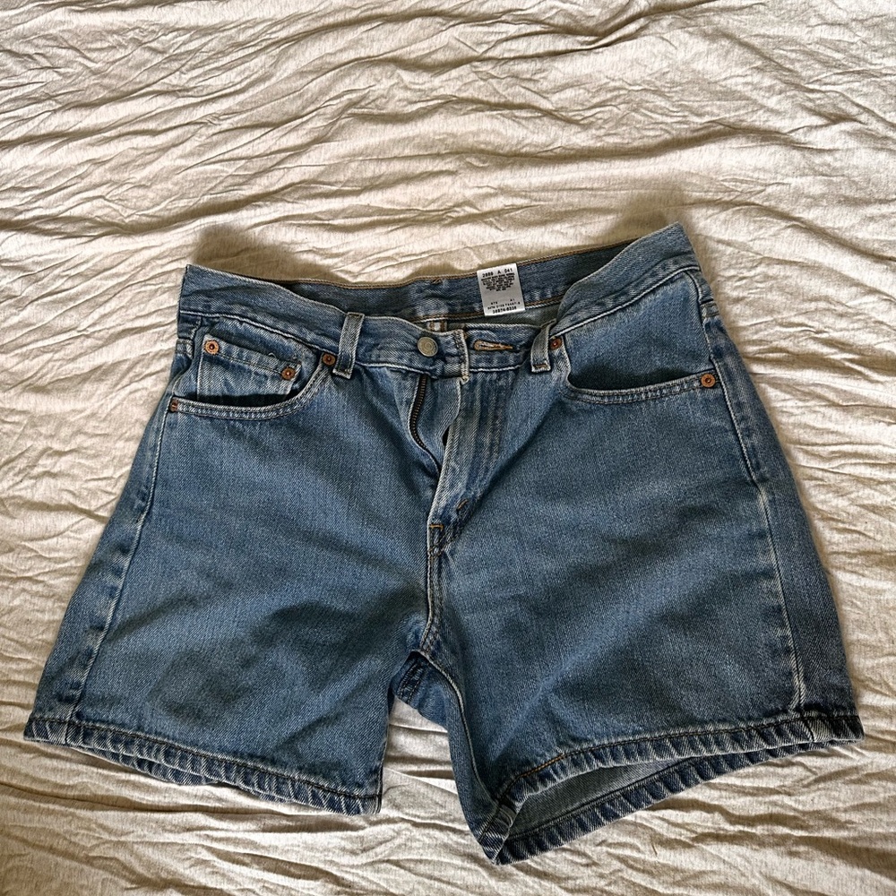 Levi’s denim shorts